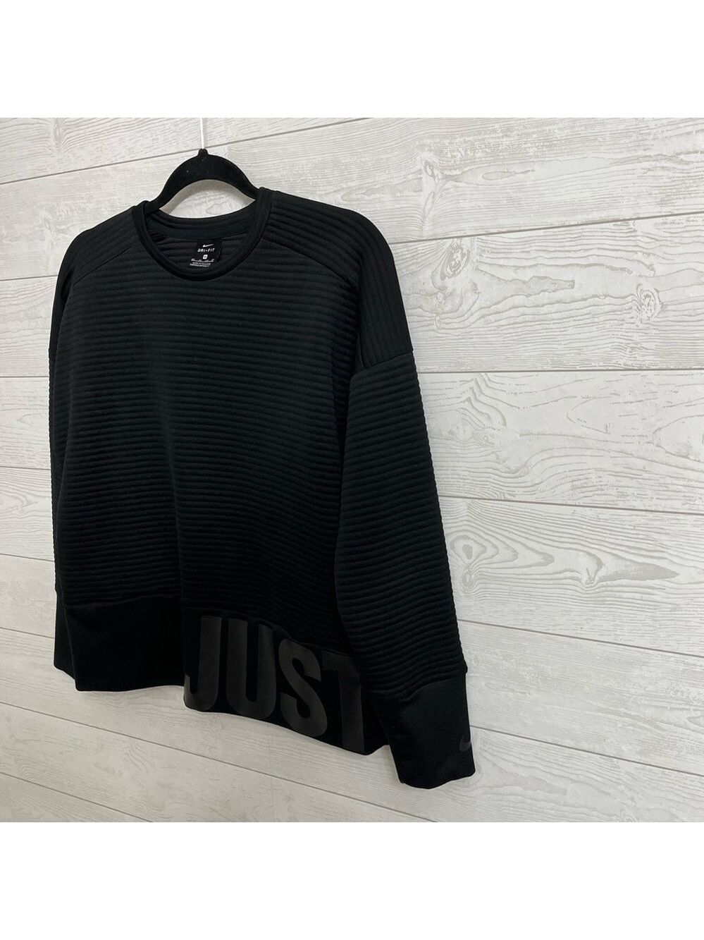 Nike Women’s Black Ribbed Cropped Crewneck Sweatshirt. Size XS - Picture 3 of 6